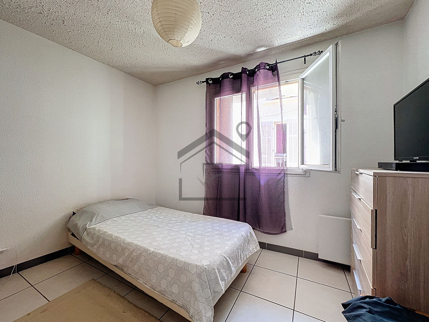 Immeuble de 2 appartements de type 2 2