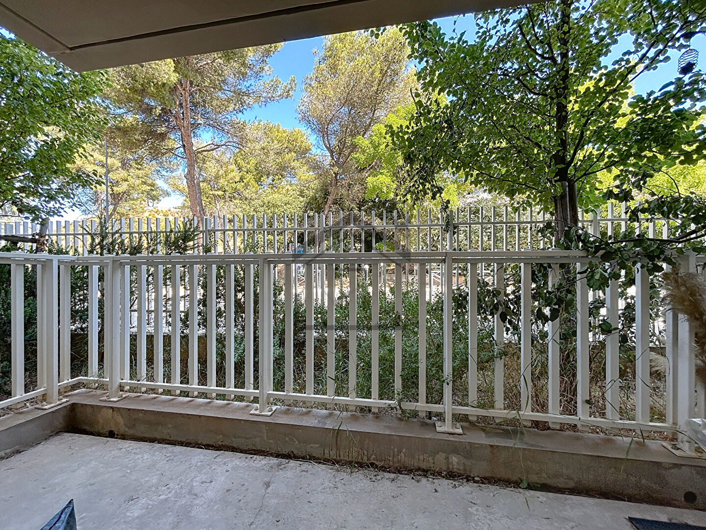 Appartement T2 avec 1 place de parking.