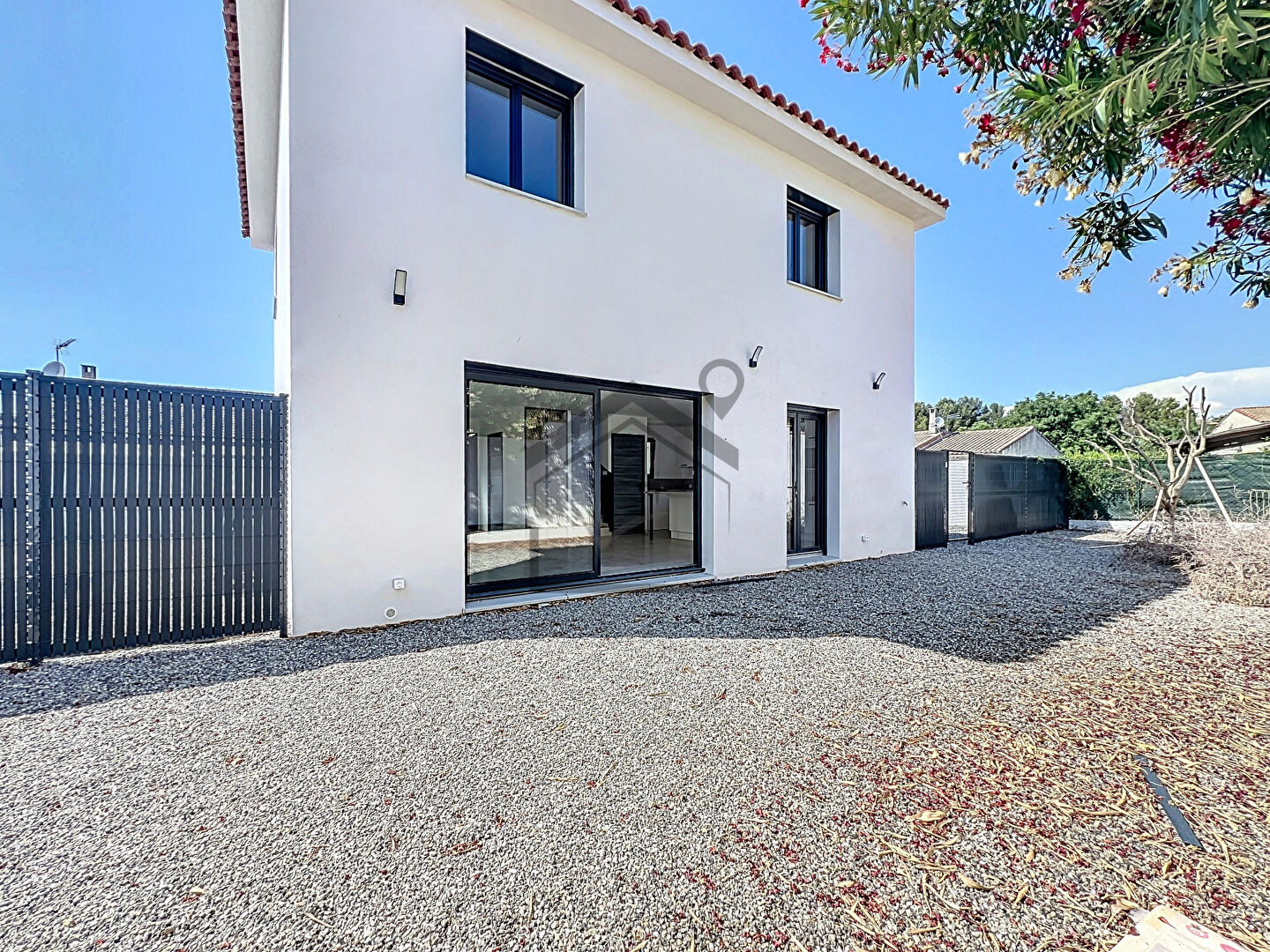 Maison neuve