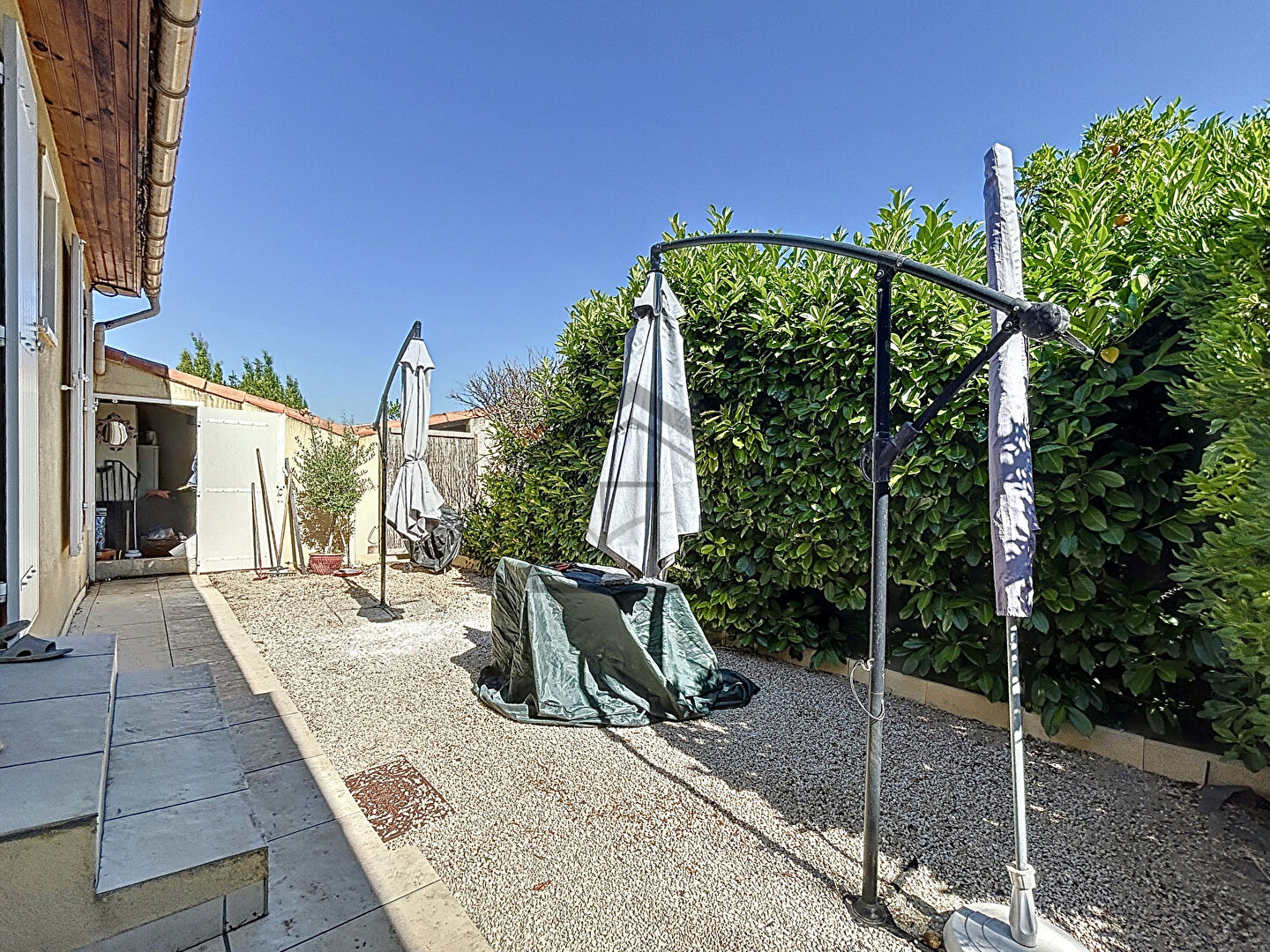 Maison T4 avec piscine et grande v\u00e9randa 4\/11